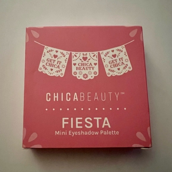 Chica Beauty Mini Fiesta Eyeshadow Palette - Picture 4 of 7